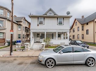 33-35 Wendell Pl, Springfield, MA 01105