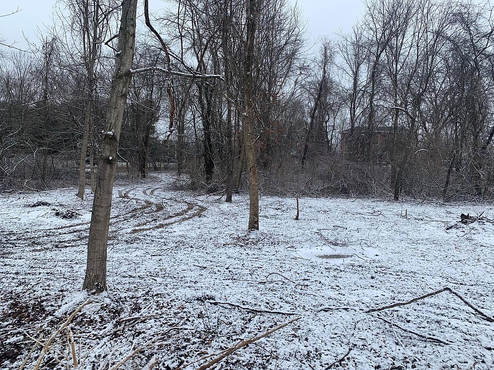 2nd image of 12445 Chambers Rd