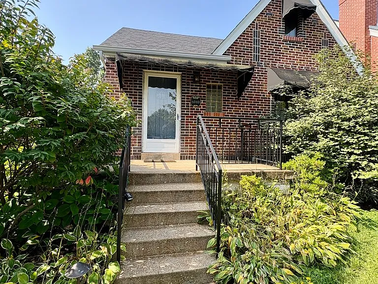 6040 Marquette Ave — Photo 1