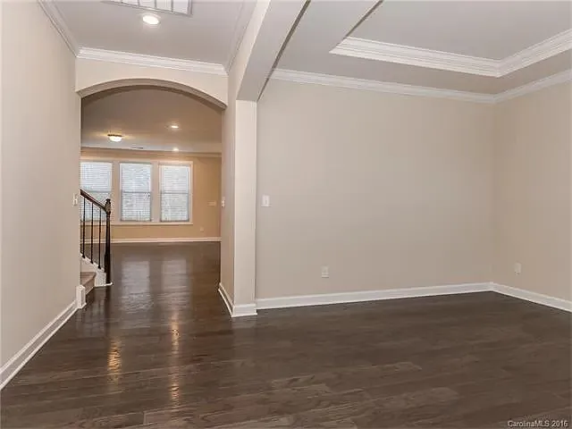 8184 Breton Way — Photo 5