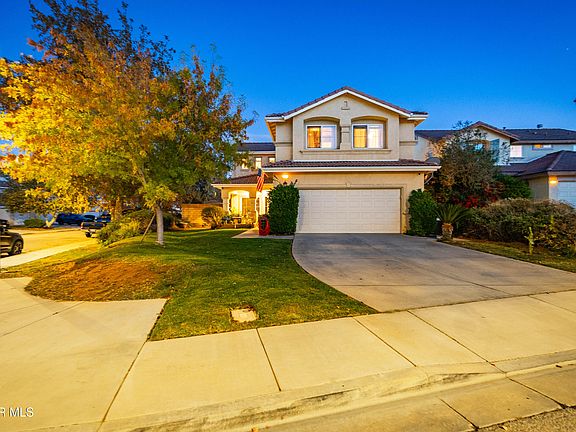 3rd image of 40624 Avenel Dr