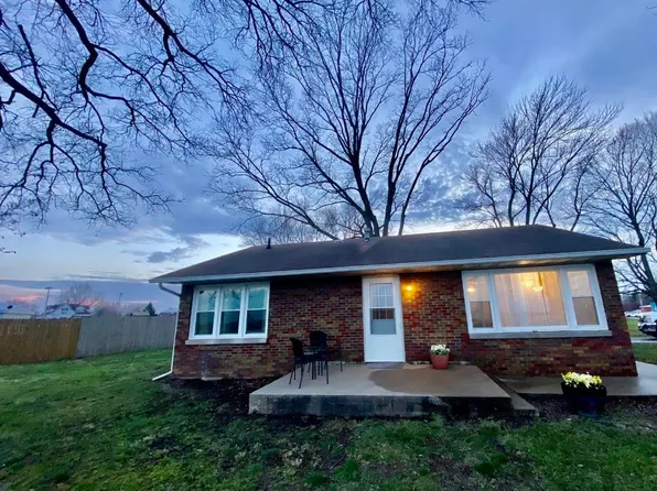 107 Grimes St, Ursa, IL 62376