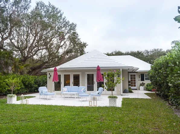 281 Silver Moss Dr, Indian River Shores, FL 32963