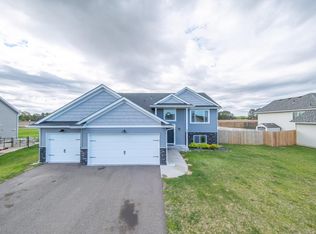 705 Hickory St SW, Isanti, MN 55040