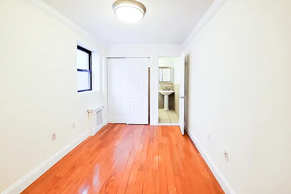 Rented by Warburg | media 3