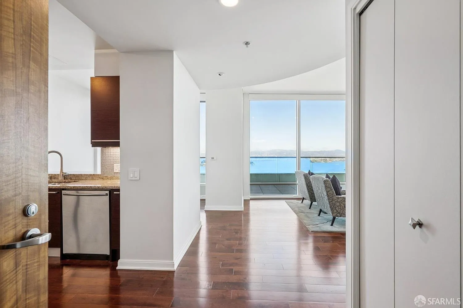 2 bed, 2.0 bath, 1639 sqft, $14,990 — Photo 2