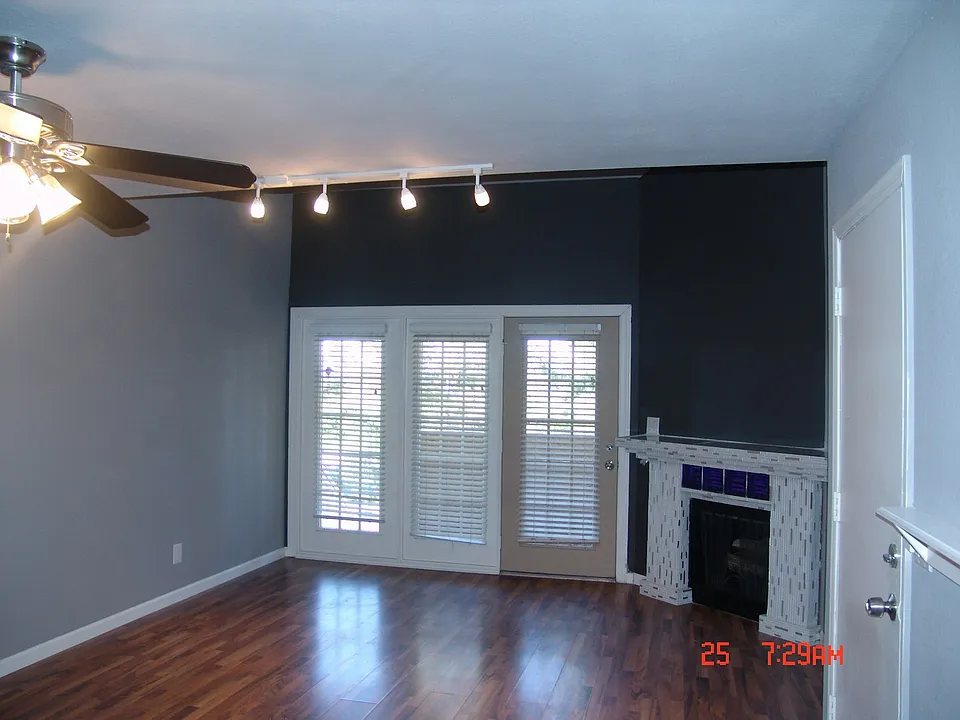 30 E Brown Rd #2052