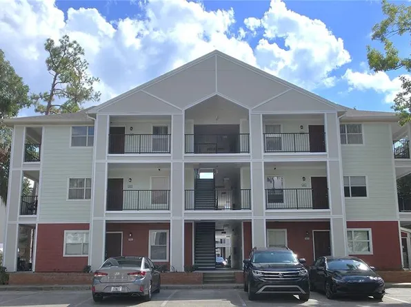 2360 SW Archer Rd APT 404, Gainesville, FL 32608