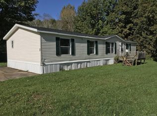 80 Shortcut Rd, Fulton, NY 13069