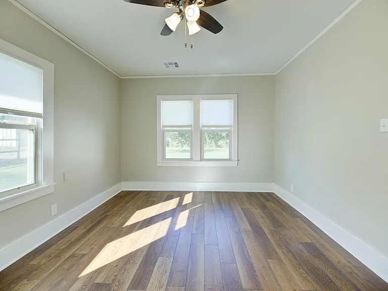 Bedroom #1