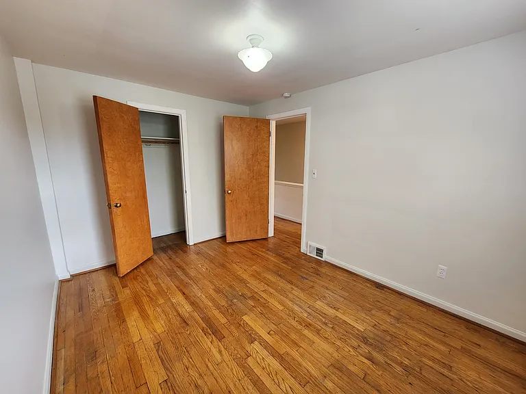 921 Vernier Rd #1 — Photo 10