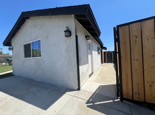 3741 Windsong St #2, Corona, CA 92879