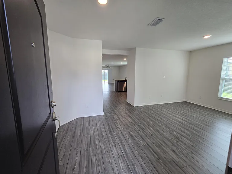 2198 SW Algiers St — Photo 17