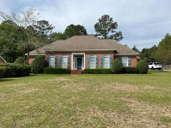 346 Stonegate Dr, Dothan, AL 36305