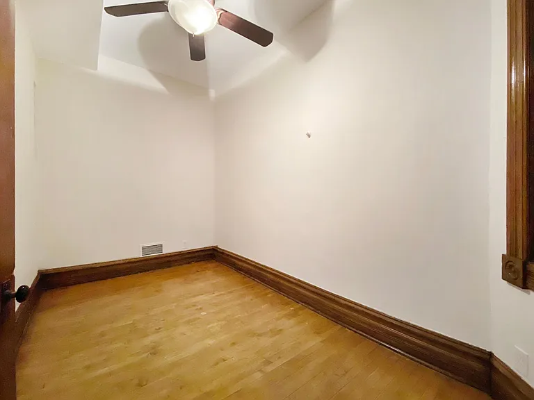 1012 W Armitage Ave #1 — Photo 16