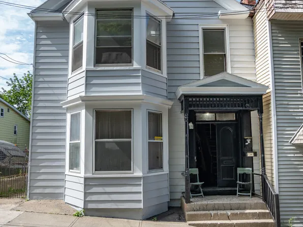 1218 Sausse Avenue, Troy, NY 12180