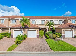 9838 Roundstone Cir, Fort Myers, FL 33967