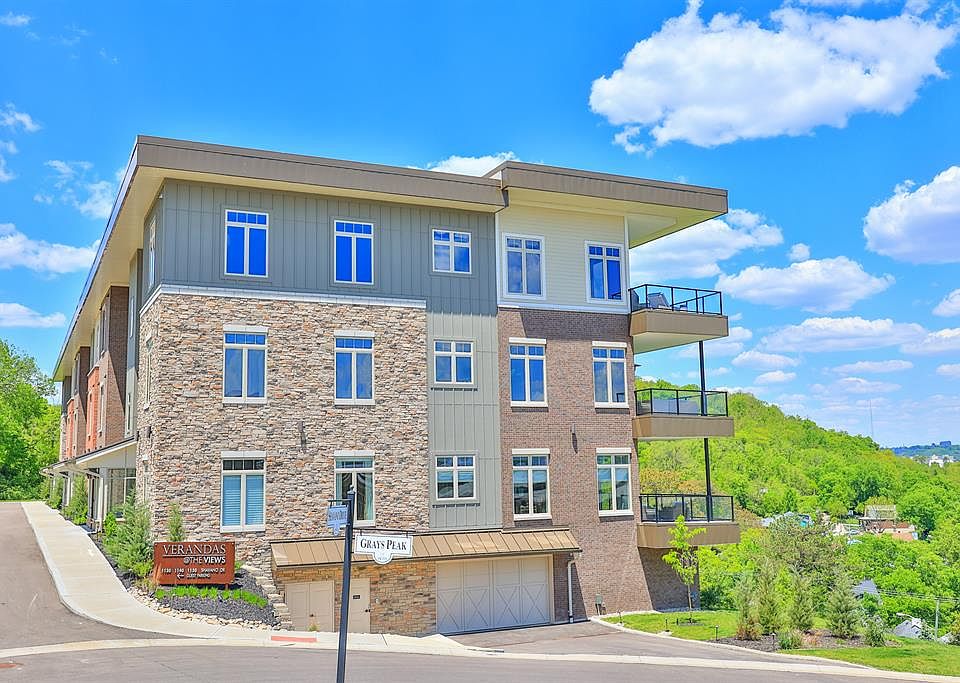 1st image of 1150 Shavano Dr #15