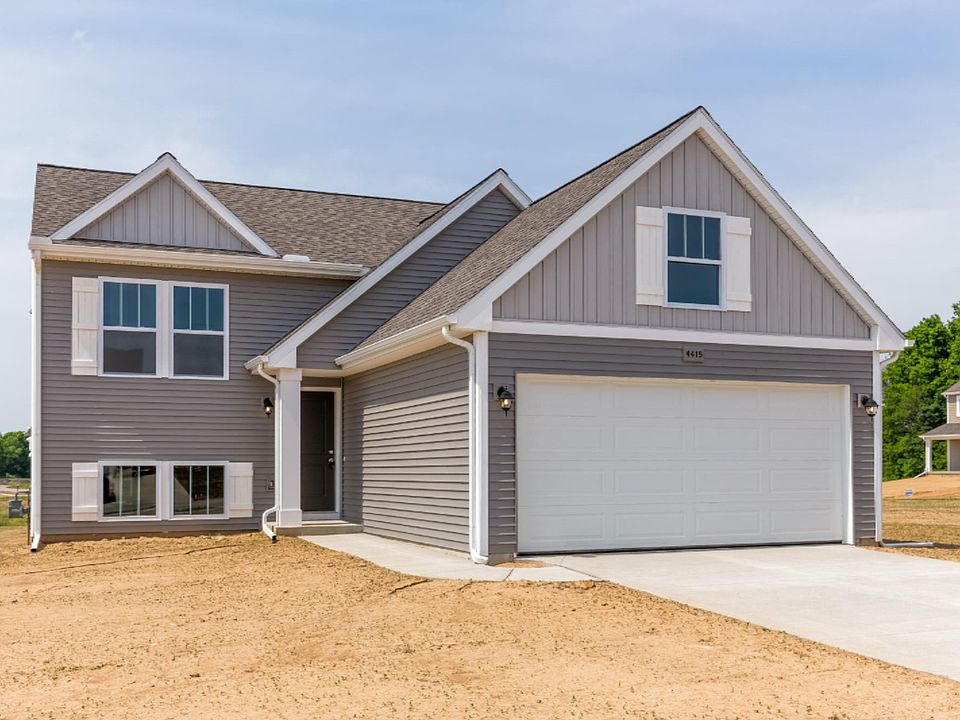 1st image of 4415 Wood Way Ct
