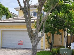 379 NE 34th Ave, Homestead, FL 33033