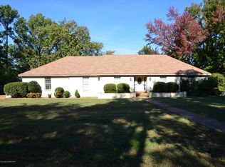 881 Pointer Cv, Hernando, MS 38632