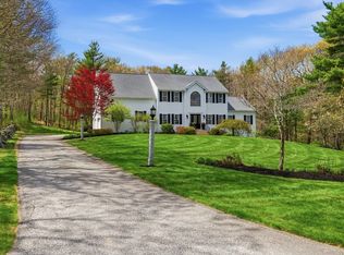 10 Briarwood Cir, Douglas, MA 01516