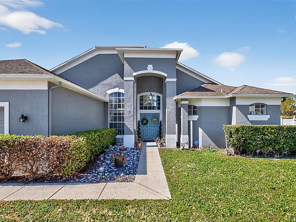 3rd image of 1014 Quaker Ridge Ct