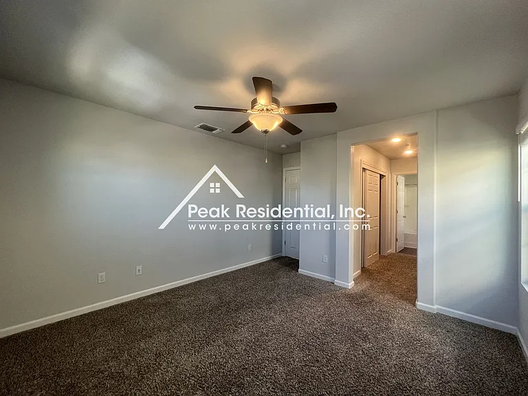 8112 Creeping Willow Ln — Photo 22