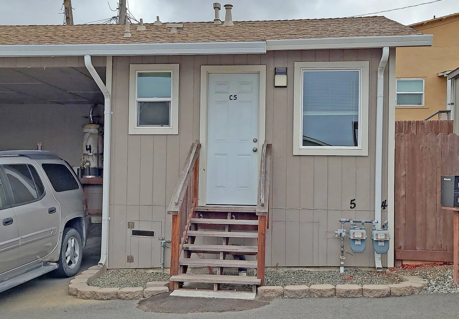 Studio, 1.0 bath, 300 sqft, $1,339 — Photo 1