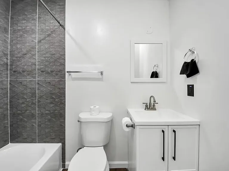 3217 Binz St — Photo 26