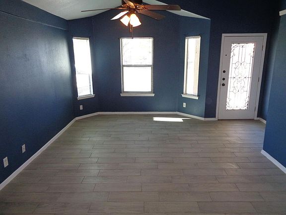 3rd image of 13263 Kestrel Ave