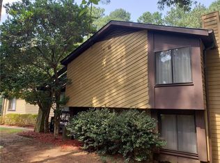 1547 Ridgewood Dr, Lilburn, GA 30047