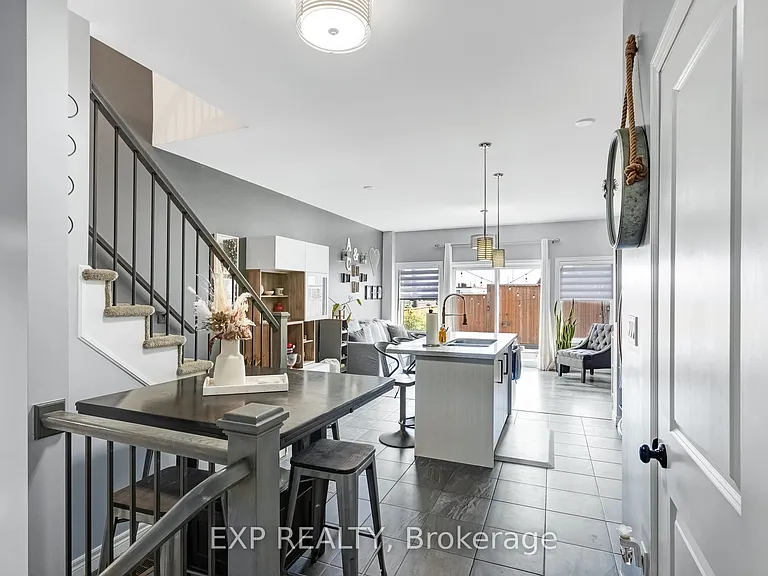 688 Dunn Ave — Photo 23