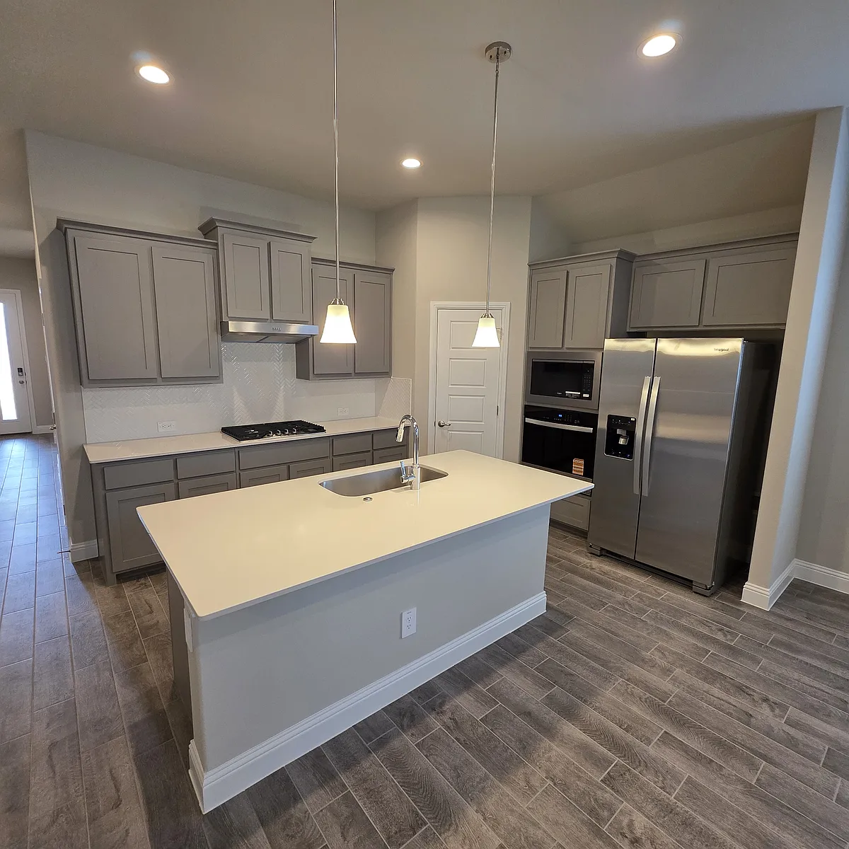 Building Photo - 2517 Goldfinch Dr