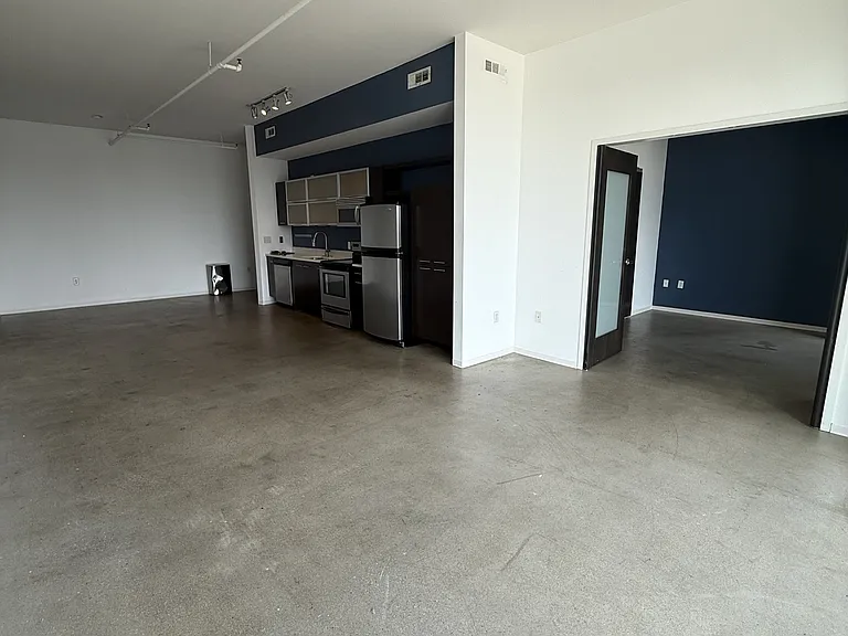 2115 Yeaman Pl #414 — Photo 12