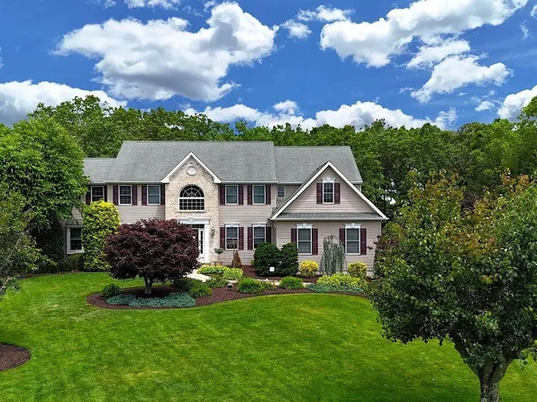 304 Arlington Ct, Egg Harbor Township, NJ 08234