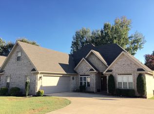 2003 Jamestown Dr, Jonesboro, AR 72404