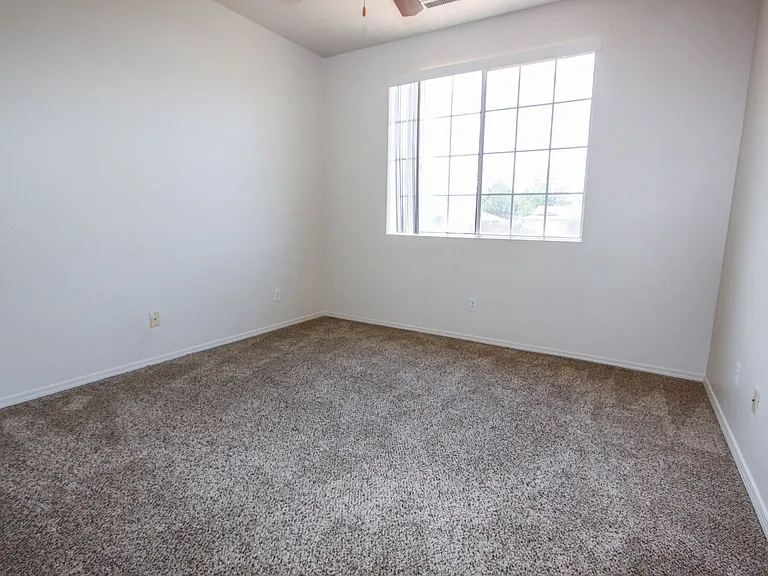 6190 N Rockland Dr — Photo 11