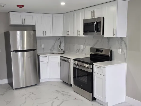 543 Clinton Ave, 543 Clinton Ave #Basement, Albany, NY 12206