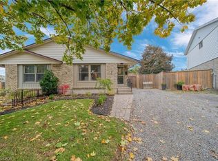 6 Bardadyn Ct, Saint Catharines, ON L2N6R2