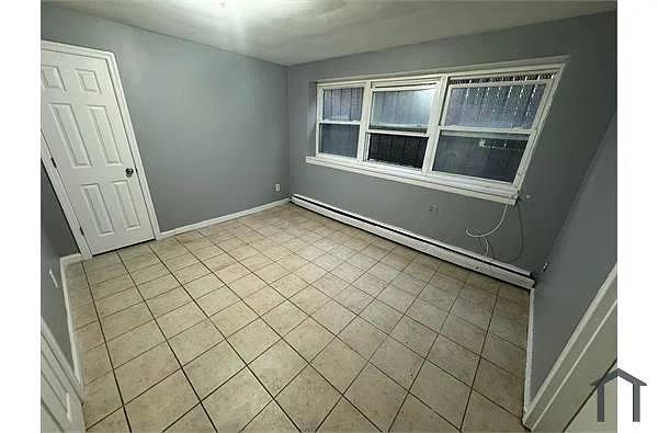 Building Photo - 291 Wainwright St #19