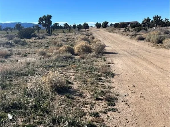 0 Tricobble Ct, Phelan, CA 92371
