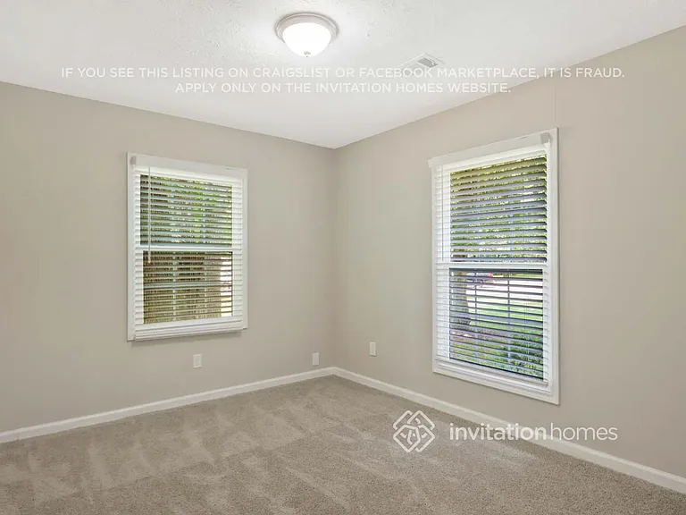 921 Dawn Ct SE — Photo 16