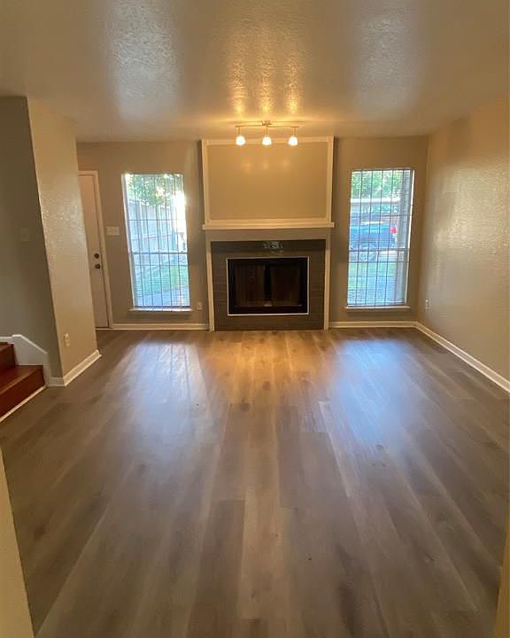 1st image of 3901 Woodchase Dr
