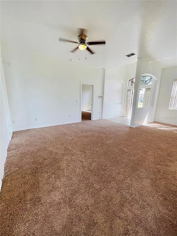 3 bed, 2.0 bath, 1334 sqft, $1,535 — Photo 3