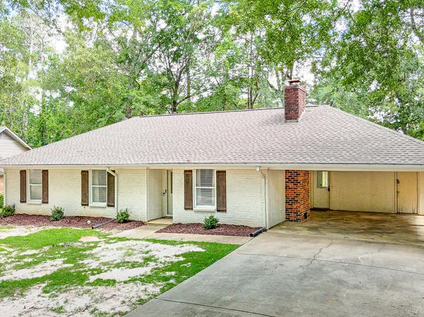 121 Plum Tree Rd, Brandon, MS 39047