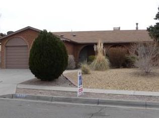 8722 Liberty Dr NE, Albuquerque, NM 87109