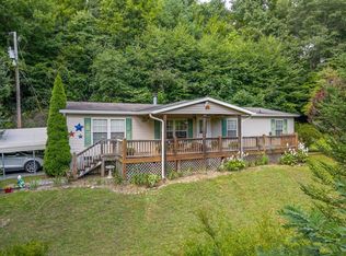 19 Stiwinter Mountain Rd, Franklin, NC 28734