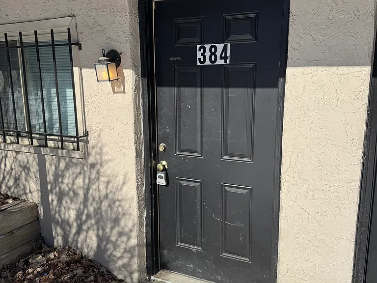 384 E 15th Ave — Photo 6