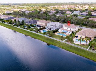 9460 Wrangler Dr, Lake Worth, FL 33467